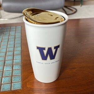 ☕️🫖Rare Starbucks UW (Huskies) Logo White Tumbler with Gold Lid